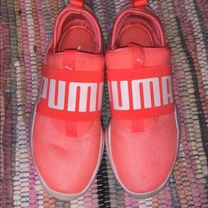 Puma Sneakers